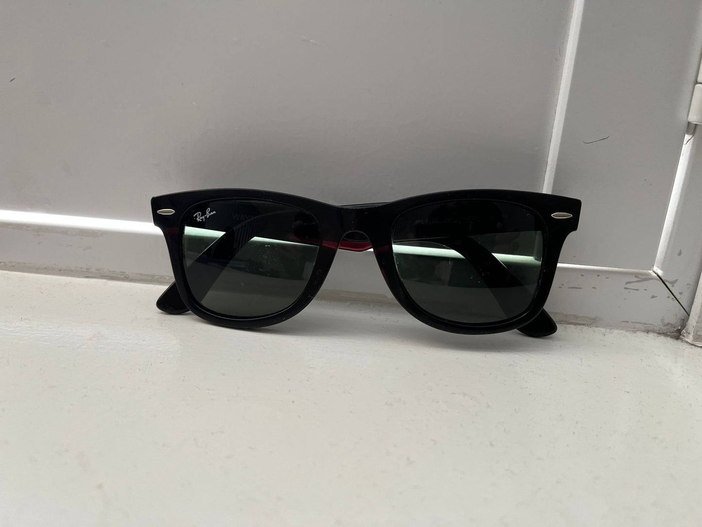 BLINDING! SILKY's RAY BAN WAYFARER SUNGLASSES [CROWDFUND PERK]